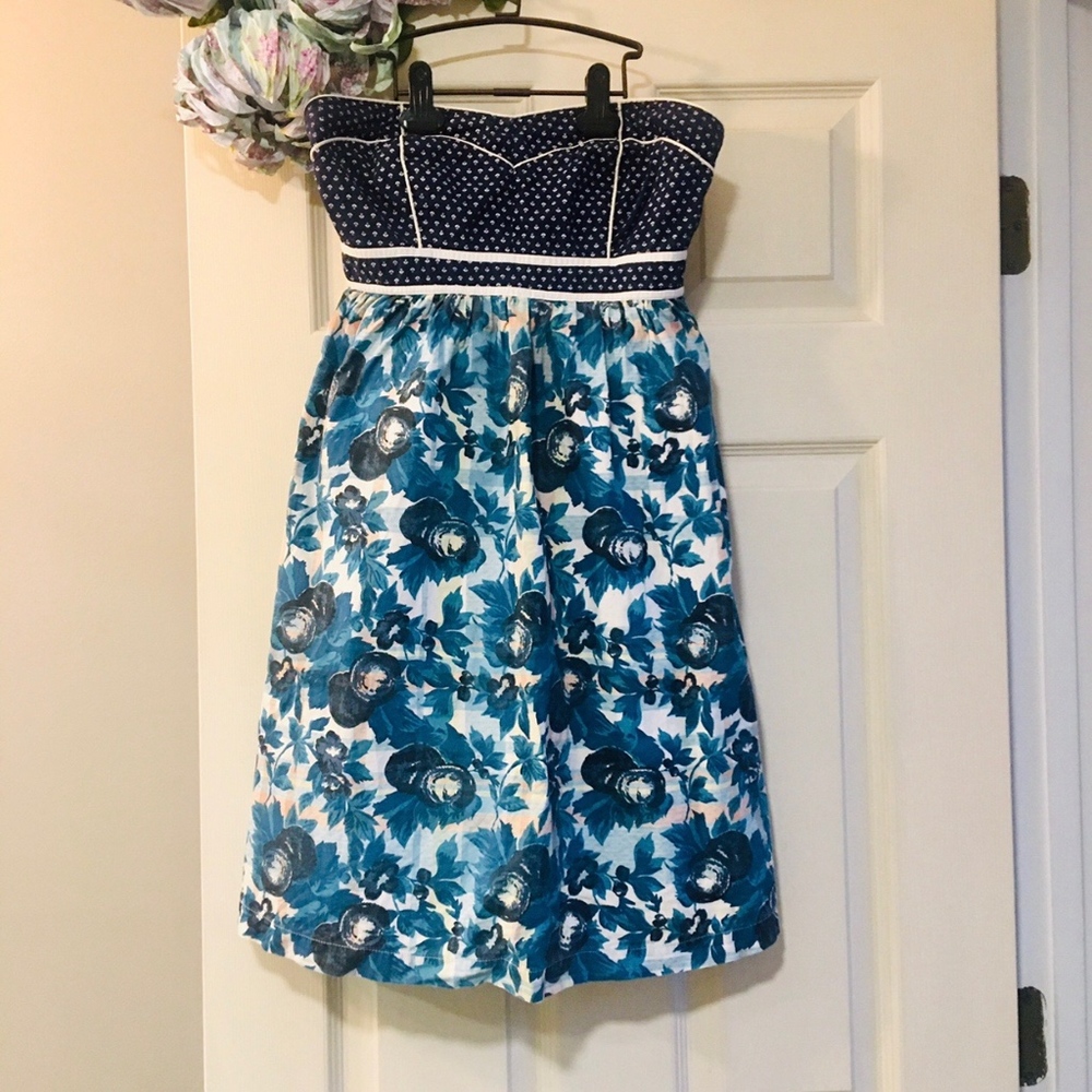 ANTHRO. 💕 KIMCHI BLUE Strapless Floral Dress - 2